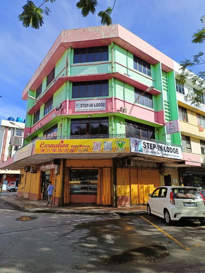 Step-In Lodge โกตาคินาบาลู ภายนอก รูปภาพ