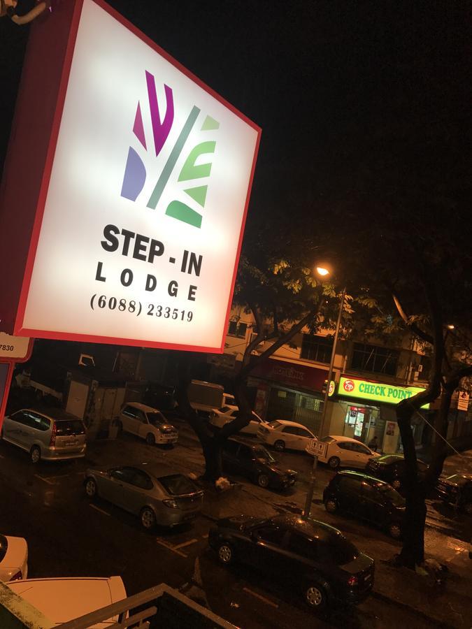 Step-In Lodge โกตาคินาบาลู ภายนอก รูปภาพ